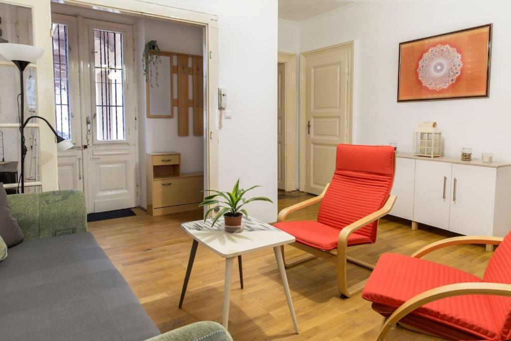 B333 Apartment - In The Heart Of The City Budapeszt Zewnętrze zdjęcie